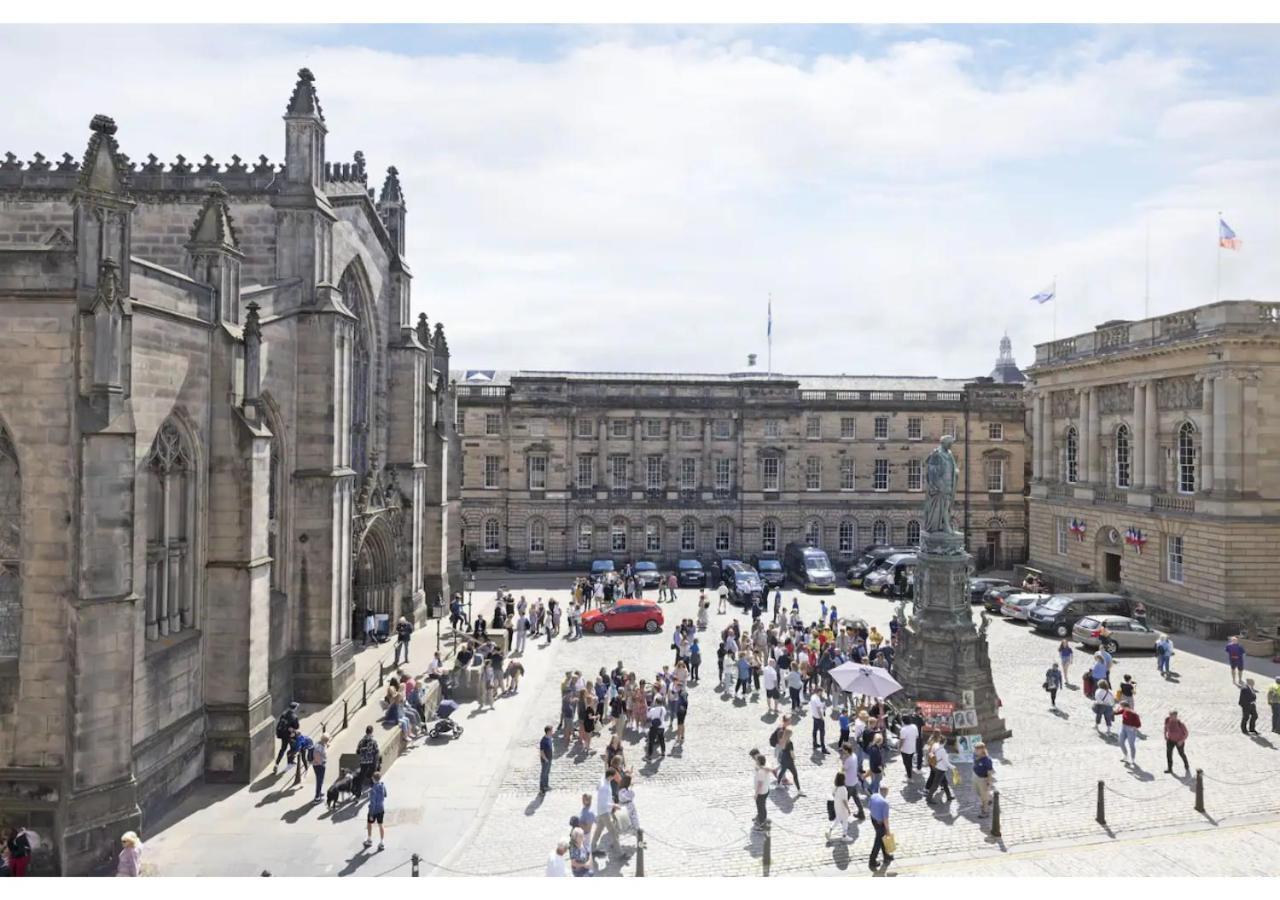 Royal Mile Apartments By Joivy 에든버러 외부 사진