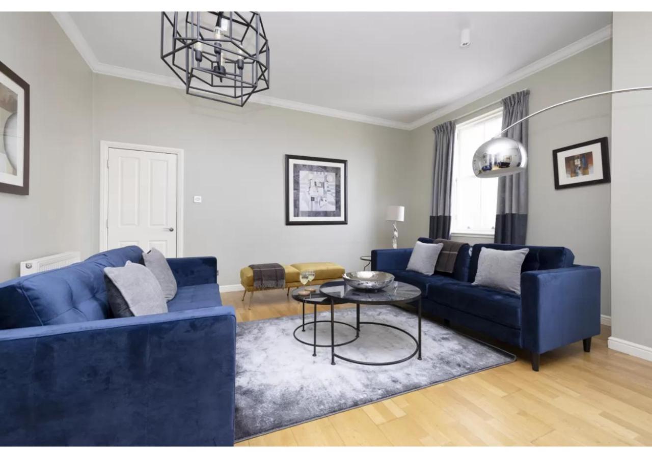 Royal Mile Apartments By Joivy 에든버러 외부 사진
